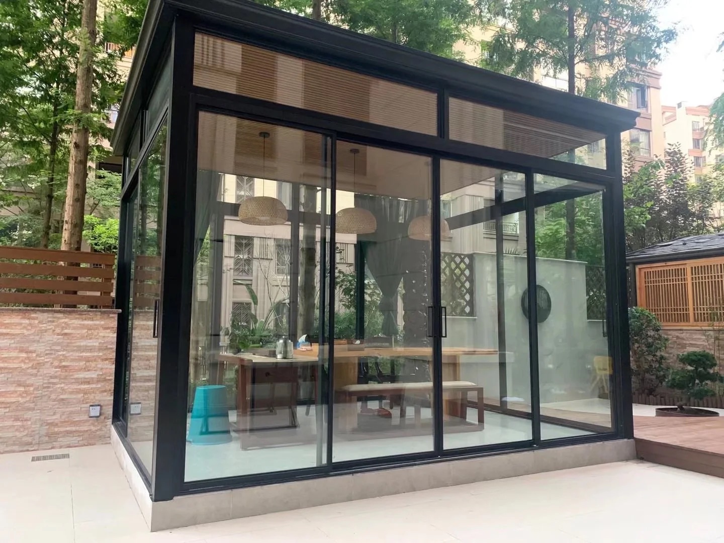 Heat Insulated Eco-Friendly Modern Aluminium Panel Flat Roof Glass Sunroom Sliding Doors Double Tempered Double Glazed Hotel
