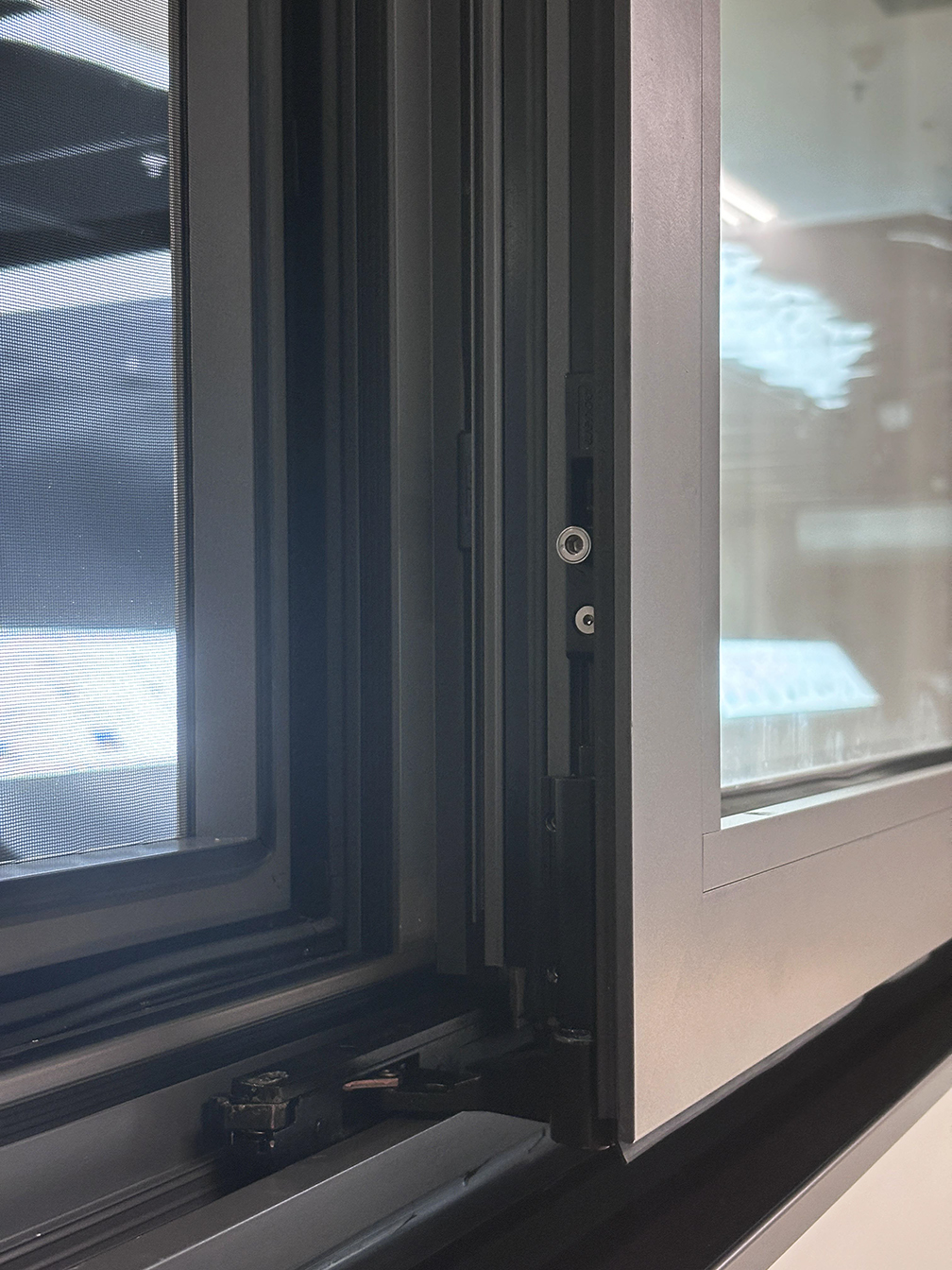 Fuson Aluminum Alloy Drift Bay Windows Flat Opening Inner Inverted Drift Soundproof Glass System Broken Bridge Sliding Window