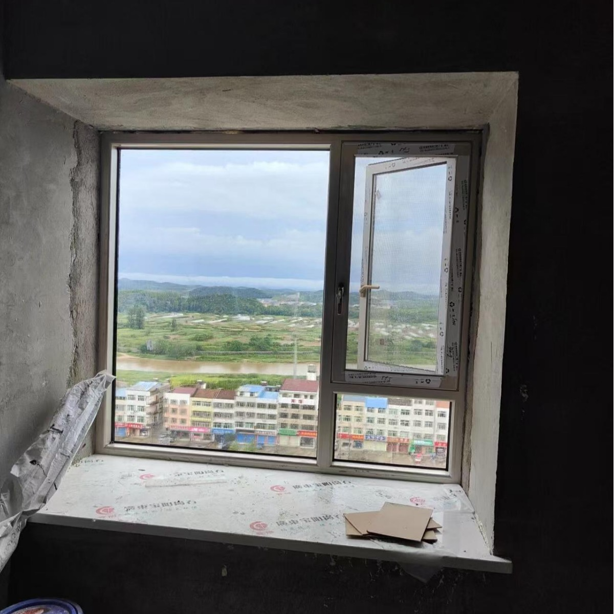 Window feature specification 3