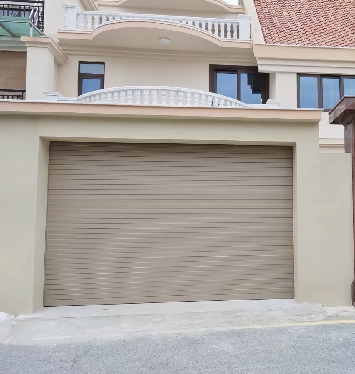 Aluminum Alloy Automatic 10x7 Roll up Insulated Anti-Theft Garage Tambour Door Kit for Outdoor Use