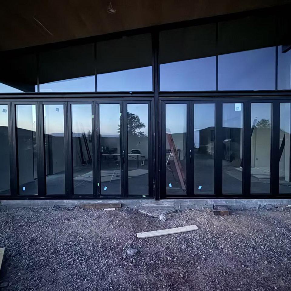 Large span aluminum folding and pivot patio door system