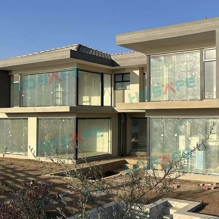 Interior Glass Fitting