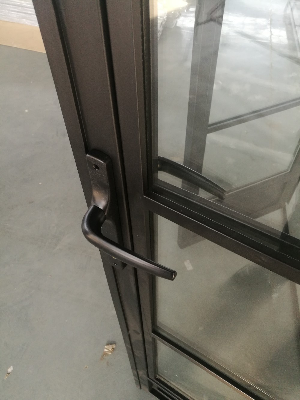 Handle hardware 5
