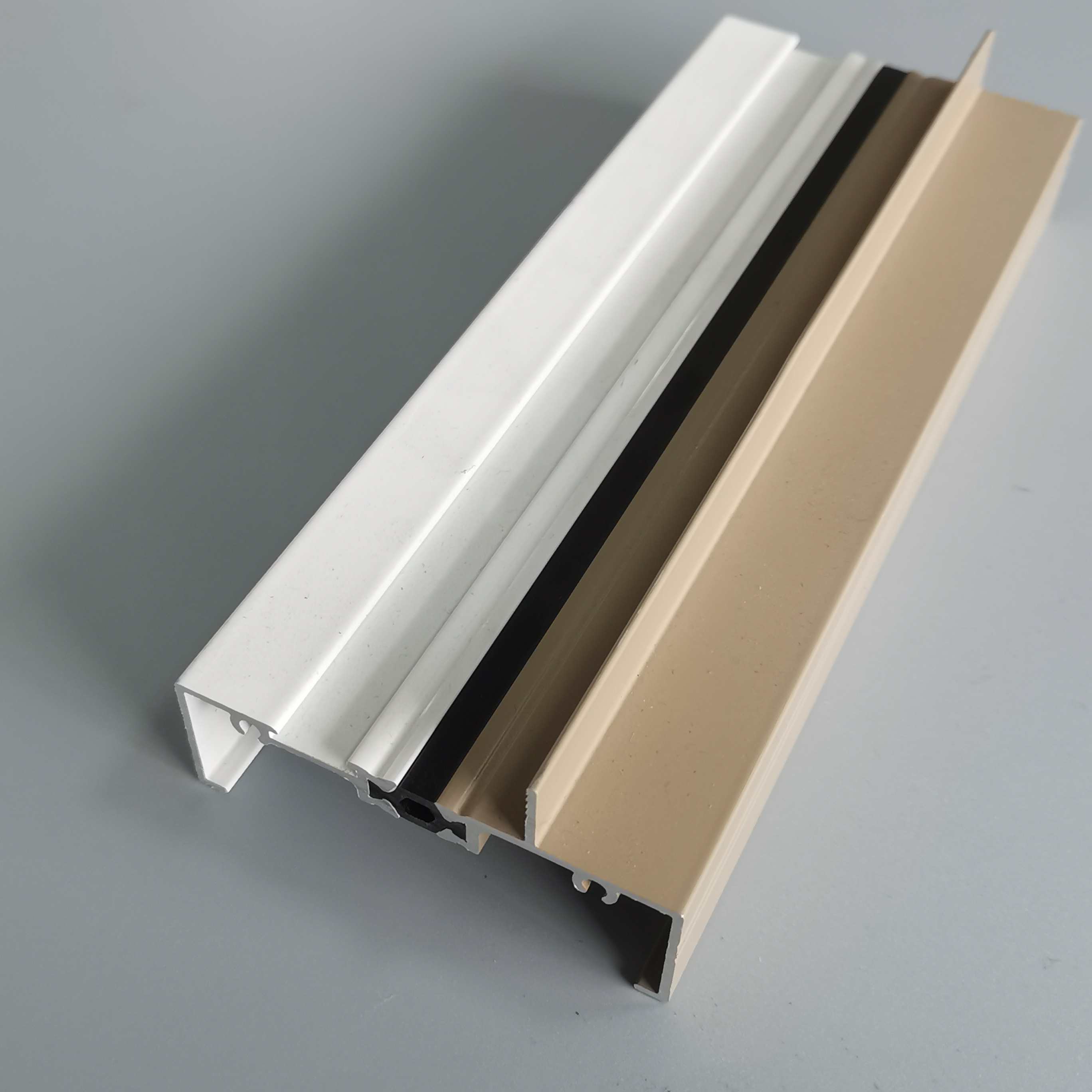 Custom Anodised 6063 Aluminium Extrusion Profiles EU Standard Aluminium Alloy Sections for Building Window and Door Frames