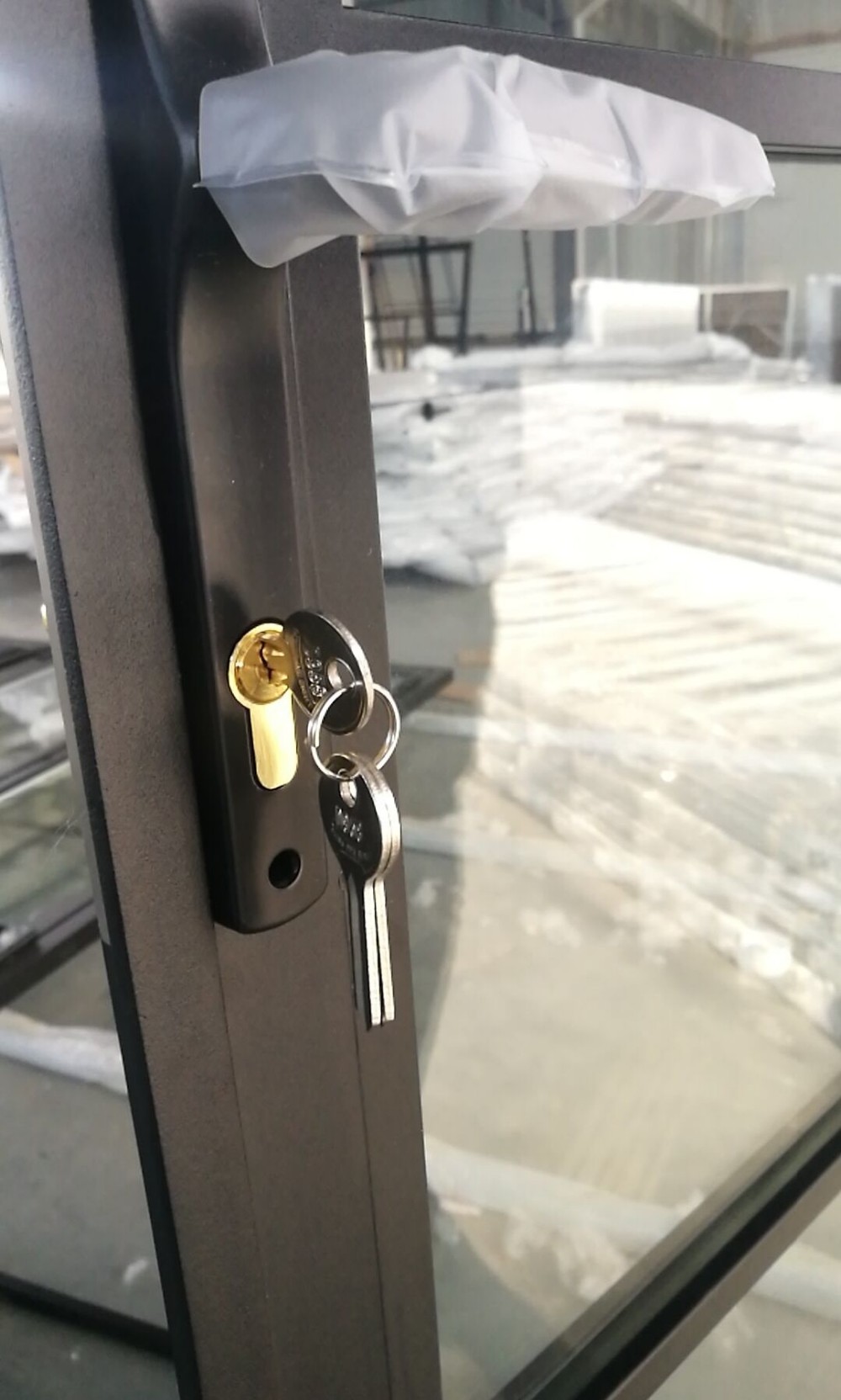 Handle hardware 2