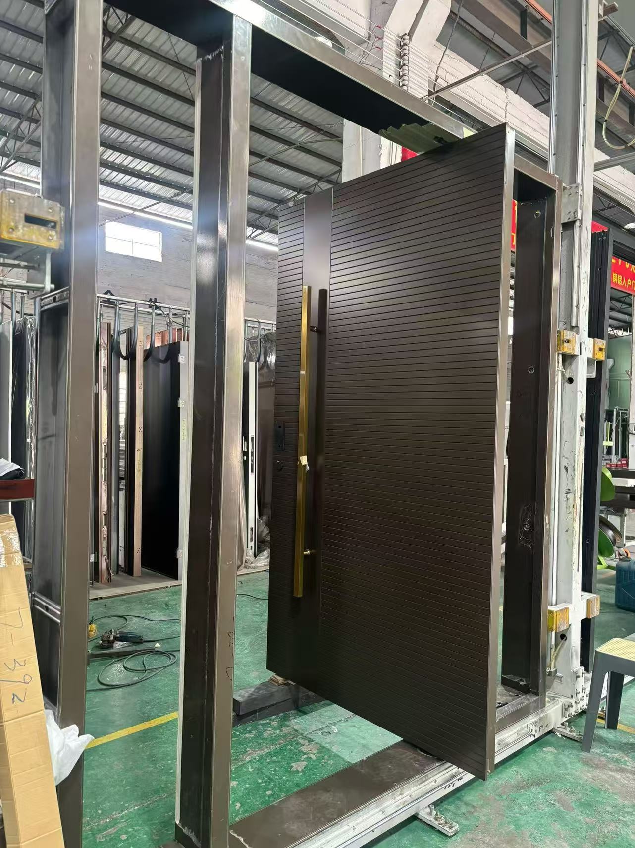 Hot Sale Copper Metal Entry Door With Antique Finish For Luxury Villa Main Gate