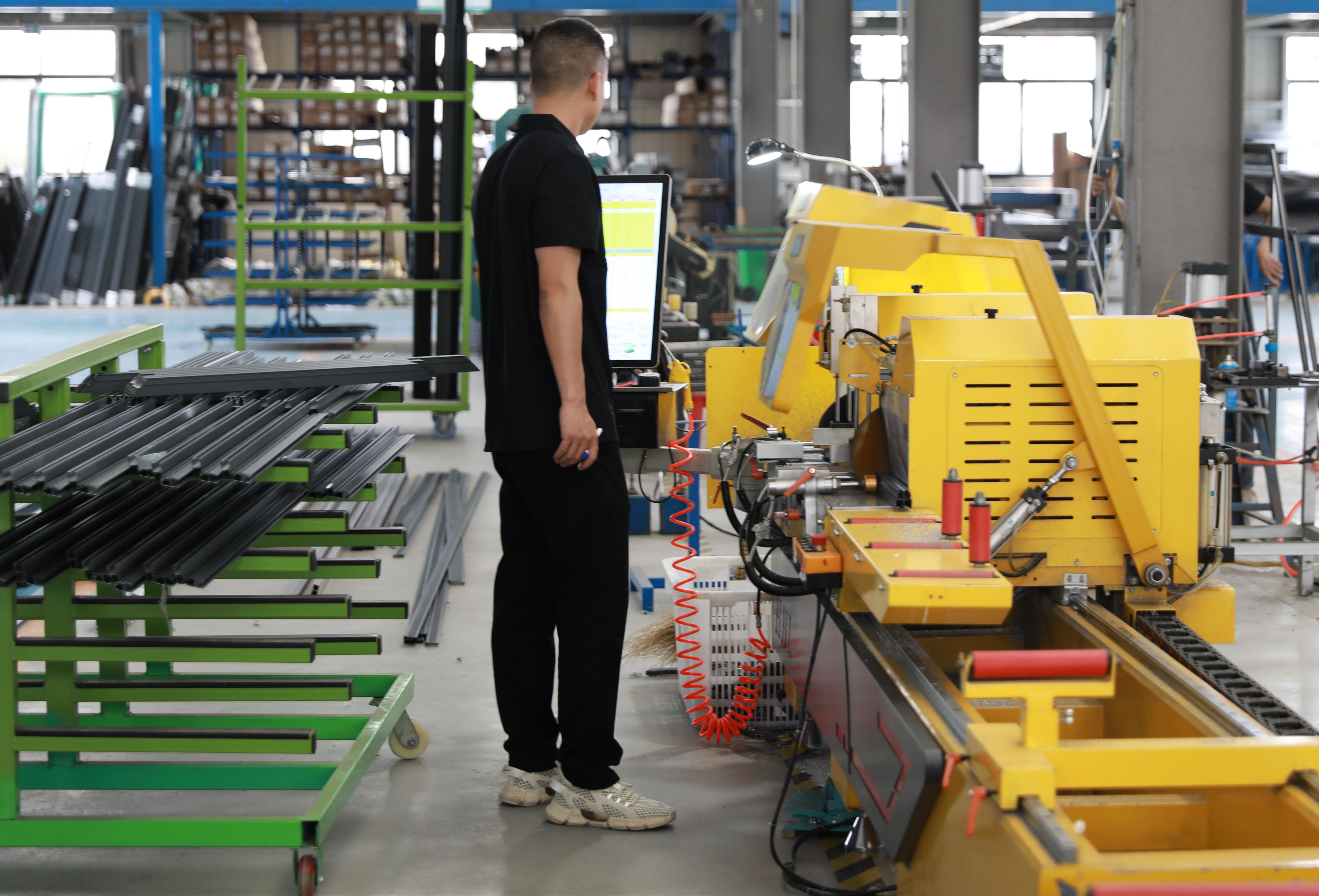 Factory Workshop 4