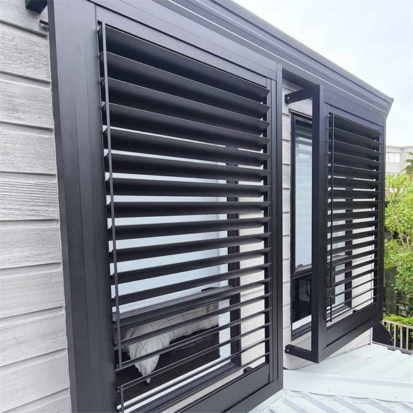 Shutters Presentation 5