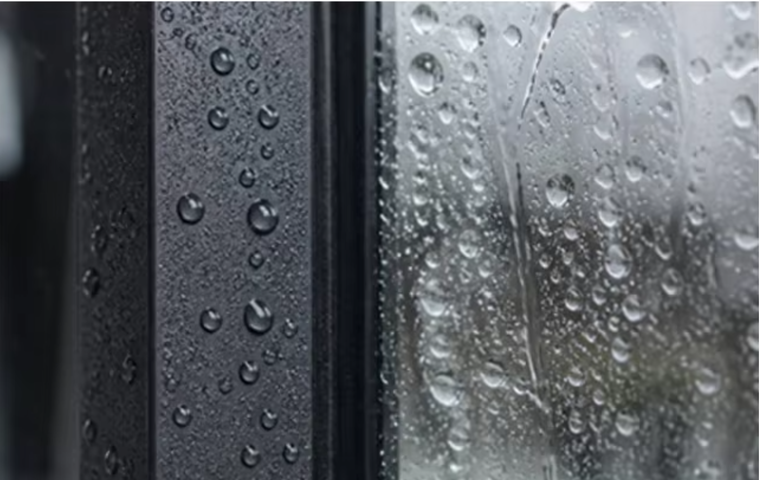 Multi-Layer EPDM Storm-Proof Sealing System