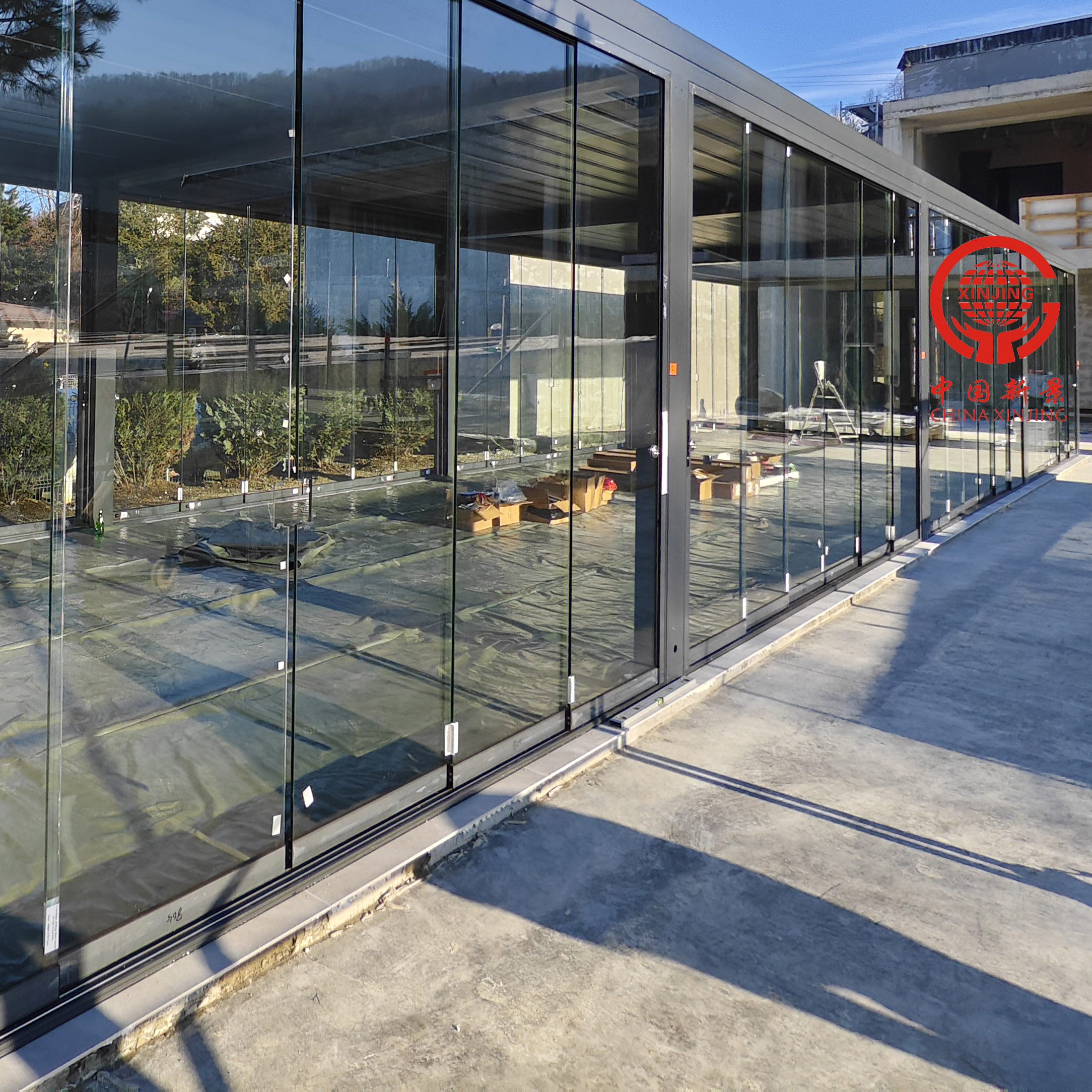 High End Aluminum Alloy Louvred Pergola Sliding Glass Door Premium Primary Customized For Villa Hotel Use Durable Eco-Friendly